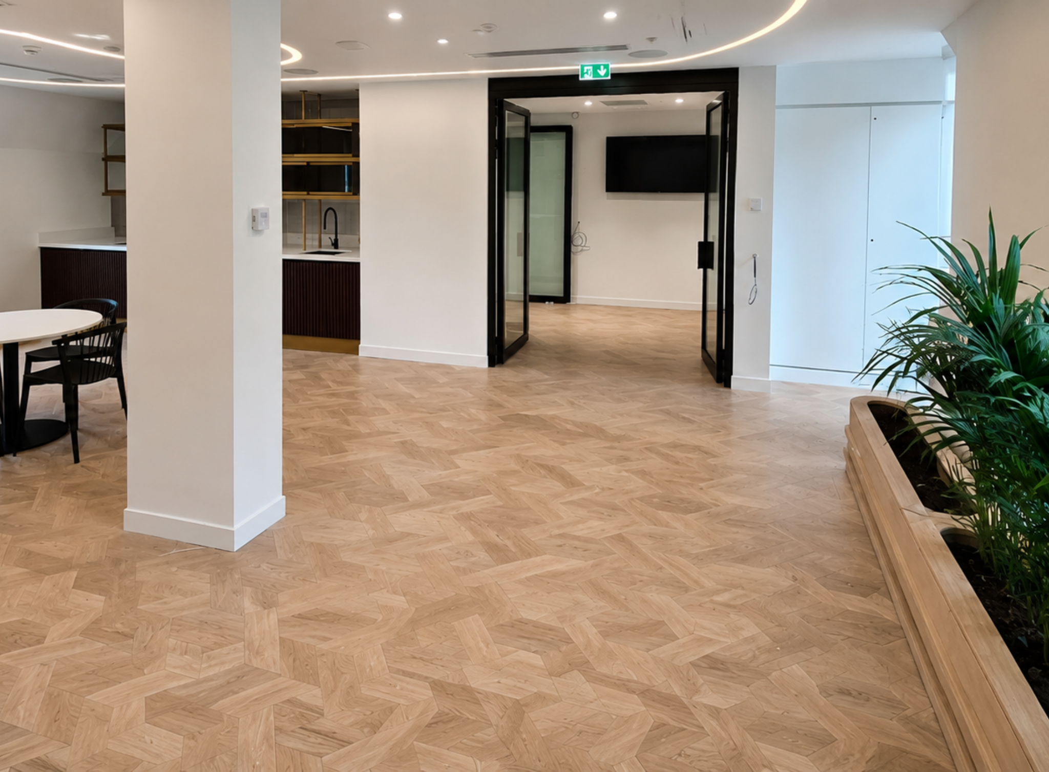 sol-parquet-expert-professionnel-intersol Parquet massif et contrecollé posé par Inter'Sol